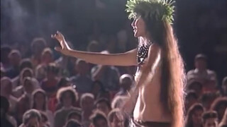 10. Tahitian Vahine Dance(Only For Adult)