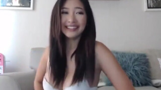 7. Bigo Live Hot ; Sexy Asian Cam Girl (ngasih uting buat viewer’s)