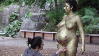9. Chelsea’s Bodypainting Maternity Session