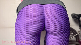 10. Pt 2! – Buttcrush Brand Leggings try on. Butt are they Deadlift Proof? (see what i did there ????)