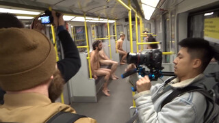 7. Смелый перформанс Миши Бадасяна в метро – Naked subway ride