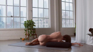 9. Return to the natural & unrestrained practice of nude yoga |Naked Uncensored Video’s|True Naked Yoga
