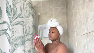2. My Shower Routine | Rose Scented Products +Body care