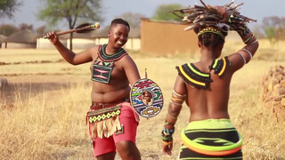 6. She is so smart! Ndebele culture –  South Africa dance