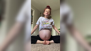 4. Pregnant yoga pt 2