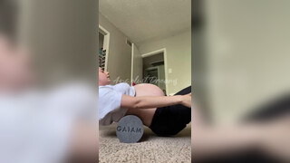 2. Pregnant yoga pt 2