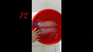 2. SUMILIP KAHIT ANUNG TAGO SA ICE WATER BUCKET CHALLENGE |QUICK BATH WITH MOISTURIZER CRYSTAL SOAP