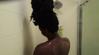 7. UNSCENTED Shower Routine | My Go To On MIGRAINE Days | Jhenelle Londakos