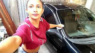 Cleaning the Car Doce Menina Official