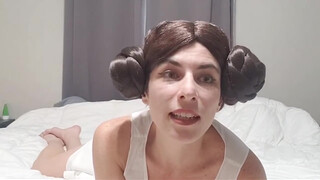 7. Is That Your Lightsaber?? OF Leia Livestream Announcement
