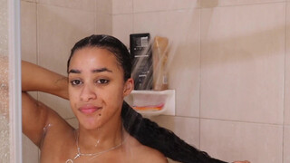 9. YOUNG MUM SHOWER ROUTINE | getting un-ready, haircare & more! | VICTORIA DENG