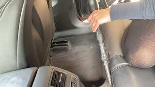 3. Vacuuming My Audi – Cleaning My Car Interior