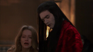 8. Interview with the Vampire – ‘Mortal Woman Theatre’ Scene
