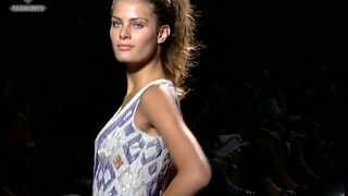 6. fashiontv | FTV.com – TENDANCE SEXPOT FEM PE 2005