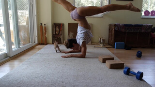 9. yoga for flexibility / splits / backbends / handstands with funny cat