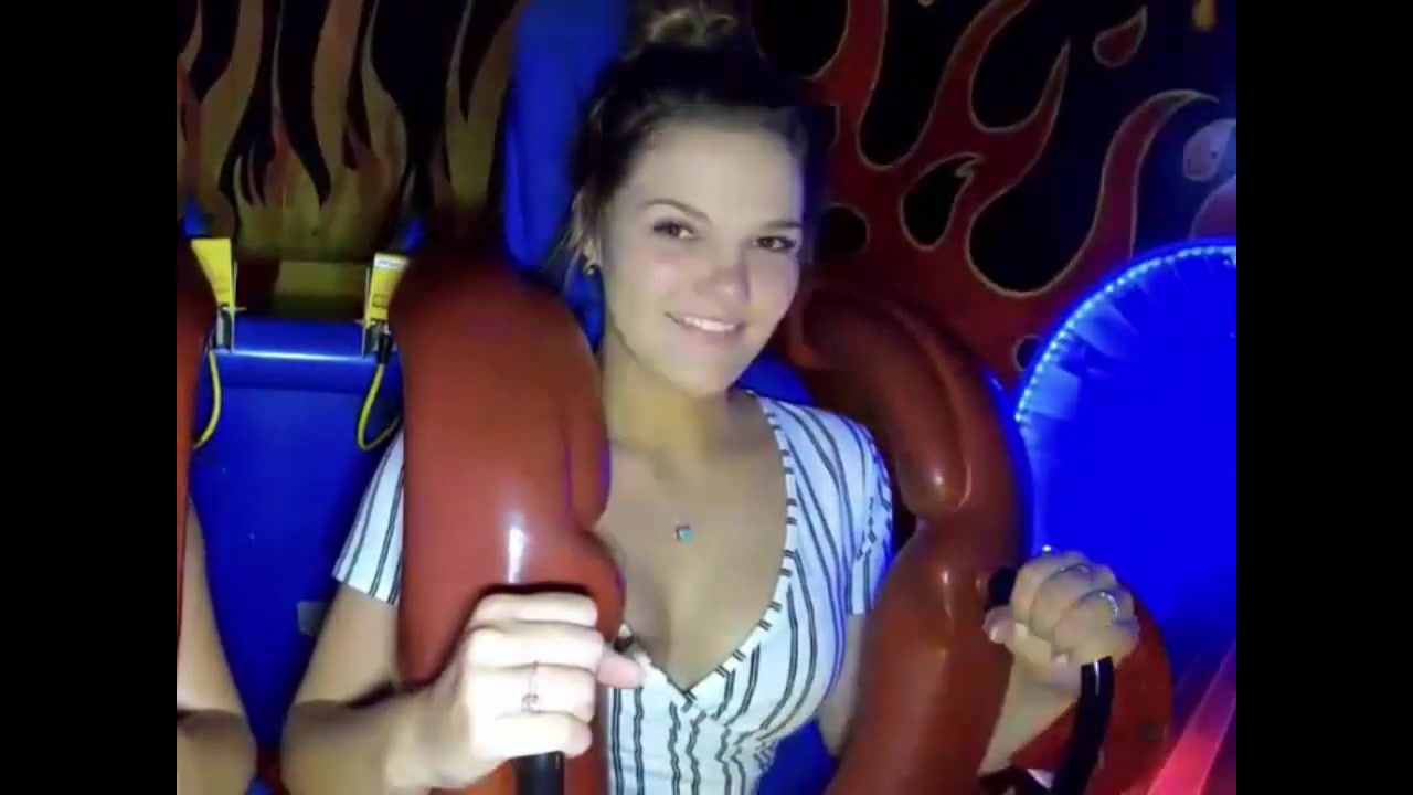 1. pretty girls !oops limit Nipple Slip in thrill ride. 