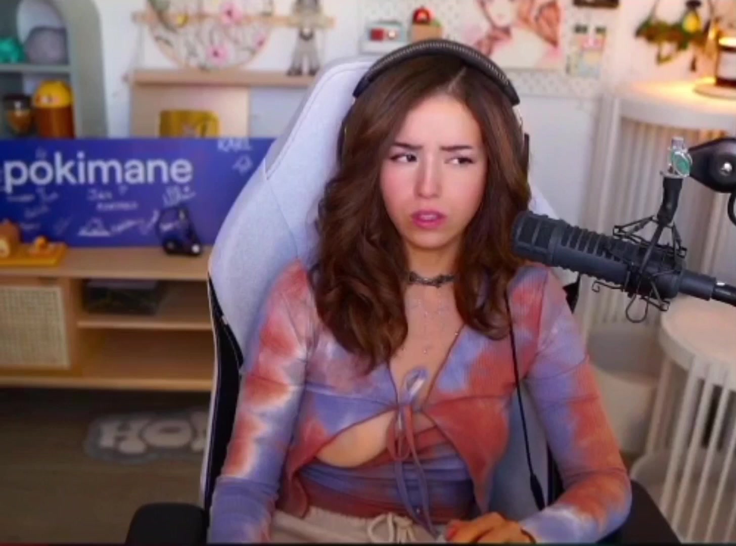 Does pokimane have a onlyfans